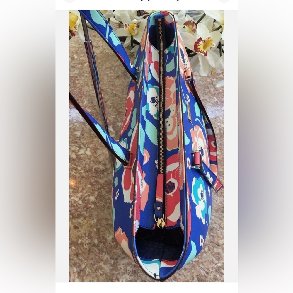 kate spade Jules Newbury Lane Cherry Floral Printed Vinyl Tote **NEW WITH TAGS** - Picture 6 of 12